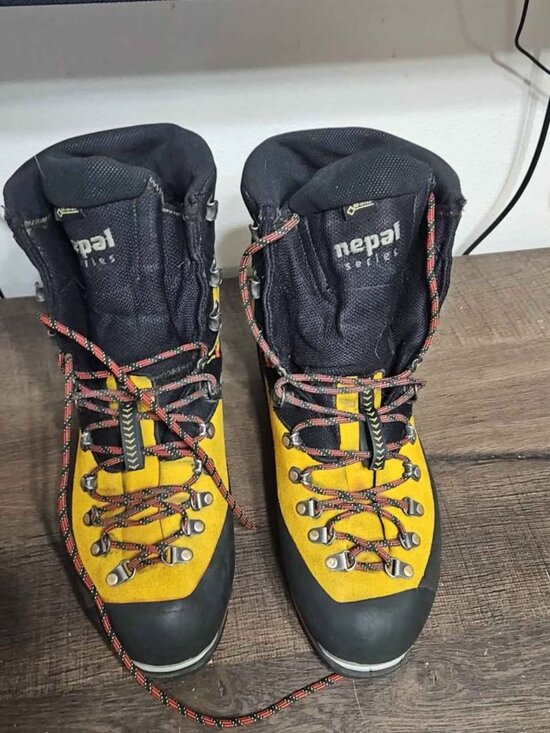 Lasportiva Nepal Cube GTX